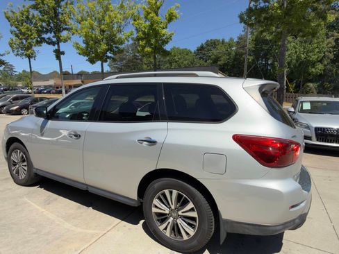 Used 2017 Nissan Pathfinder S AWD/4WD image 83