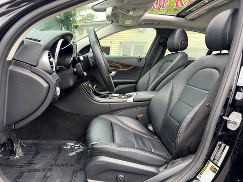 Used 2018 Mercedes-Benz C 300 4MATIC Sedan w/ Premium Package image 20