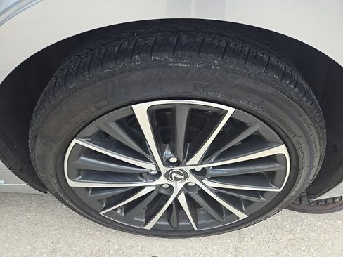 Used 2025 Lexus ES 350 w/ Premium Package FWD image 7