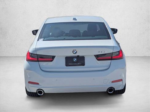 Used 2026 BMW 330i Sedan w/ Premium Package RWD image 7