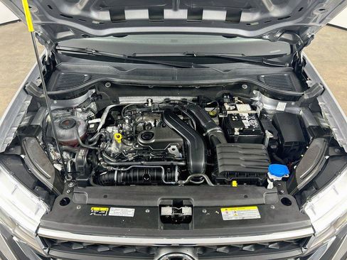 Certified 2024 Volkswagen Taos SE AWD/4WD image 29