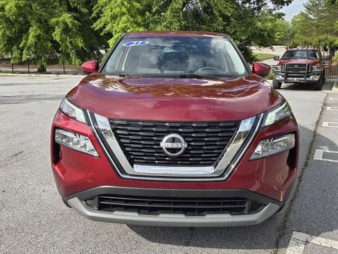 Used 2023 Nissan Rogue SV FWD image 8