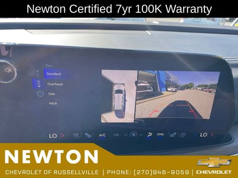 Used 2025 Chevrolet Tahoe Premier AWD/4WD image 10