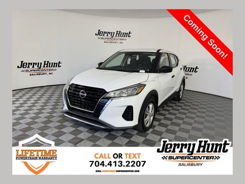 Used 2024 Nissan Kicks S w/ Interior Electronics Package image 1