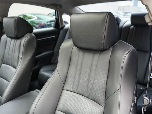 Used 2022 Honda Accord Touring image 24