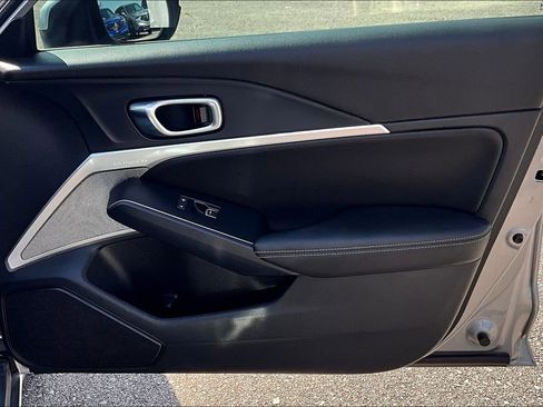 Used 2025 Acura Integra A-Spec image 25