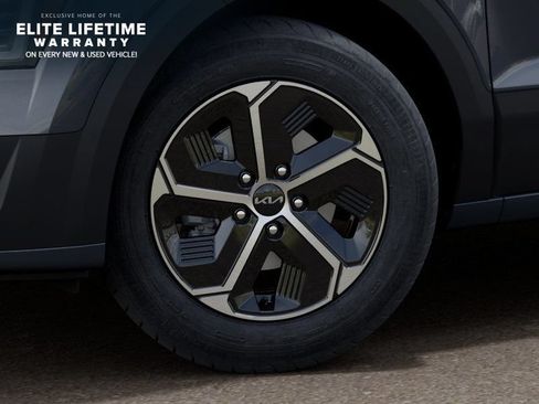 New 2026 Kia Niro LX FWD image 10