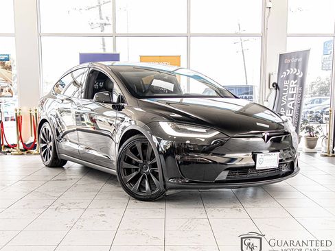 Used 2024 Tesla Model X AWD/4WD image 3