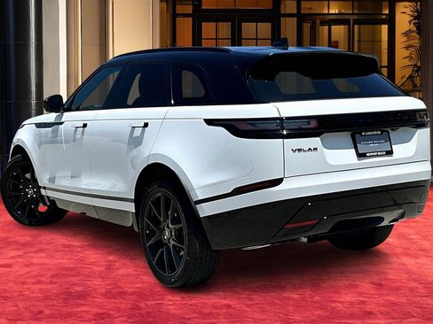 New 2026 Land Rover Range Rover Velar Dynamic SE image 2
