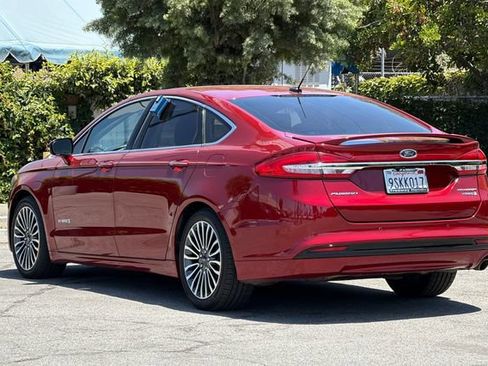 Used 2017 Ford Fusion Titanium FWD image 6