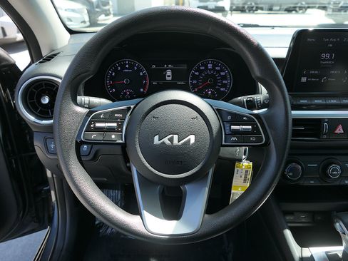 Used 2024 Kia Forte LXS FWD image 18