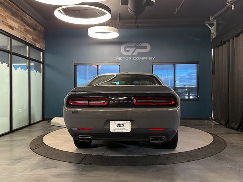 Used 2017 Dodge Challenger GT w/ Driver Convenience Group image 4