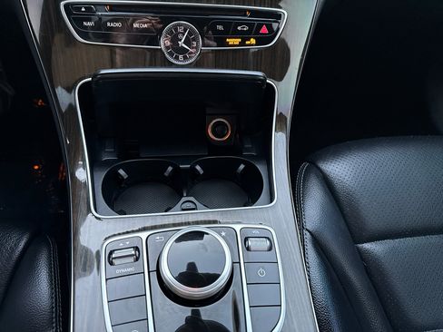 Used 2018 Mercedes-Benz C 300 Sedan image 32