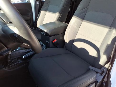 Used 2023 Jeep Gladiator Sport image 36