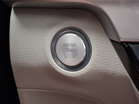 Used 2020 Kia Telluride S AWD/4WD image 24