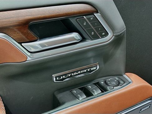 Certified 2026 GMC Sierra 1500 Denali Ultimate AWD/4WD image 17