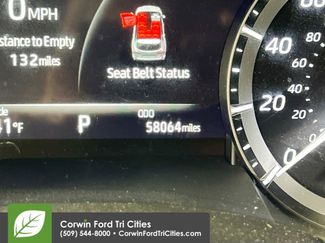 Used 2021 Toyota Highlander XLE video 2