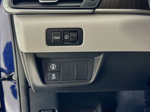 Used 2020 Honda Accord EX-L image 11