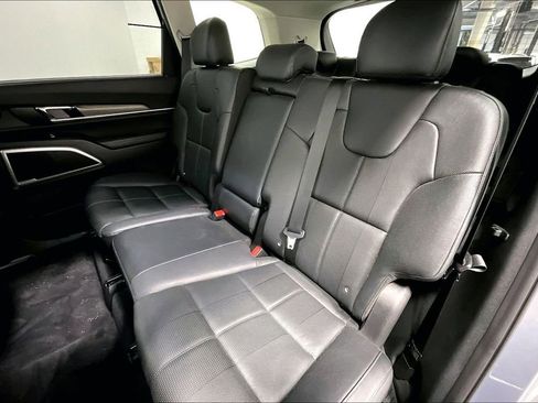 Used 2020 Kia Telluride EX AWD/4WD image 32