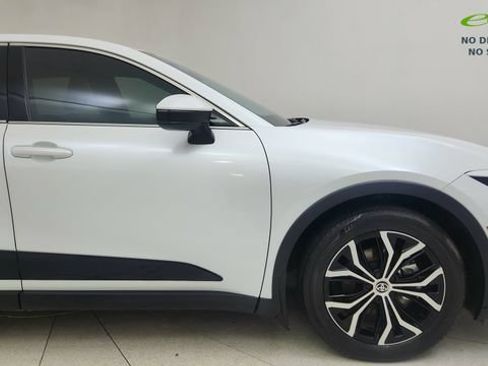 Used 2024 Toyota Crown AWD/4WD image 7