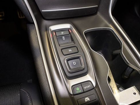 Used 2022 Honda Accord Sport image 14