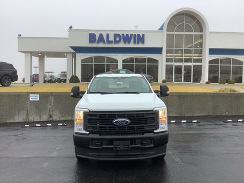 New 2026 Ford F250 XL image 2