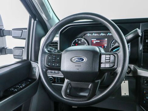 Used 2024 Ford F250 XLT w/ FX4 Off-Road Package AWD/4WD image 12