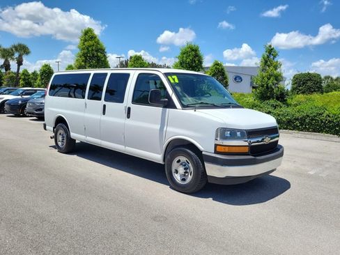 Used 2017 Chevrolet Express 3500 LT w/ LT Preferred Equipment Group RWD image 36