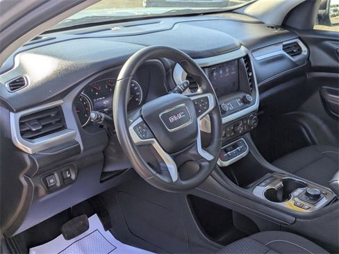 Used 2023 GMC Acadia SLE w/ Driver Convenience Package image 14