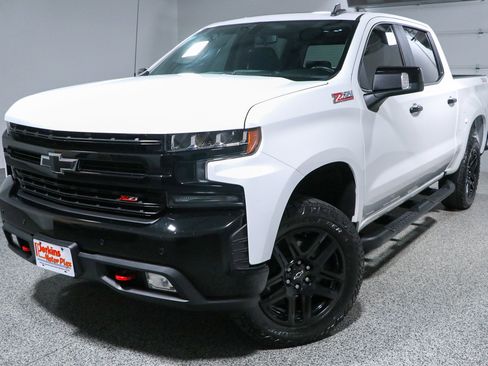 Used 2021 Chevrolet Silverado 1500 LT Trail Boss w/ Convenience Package II AWD/4WD image 34