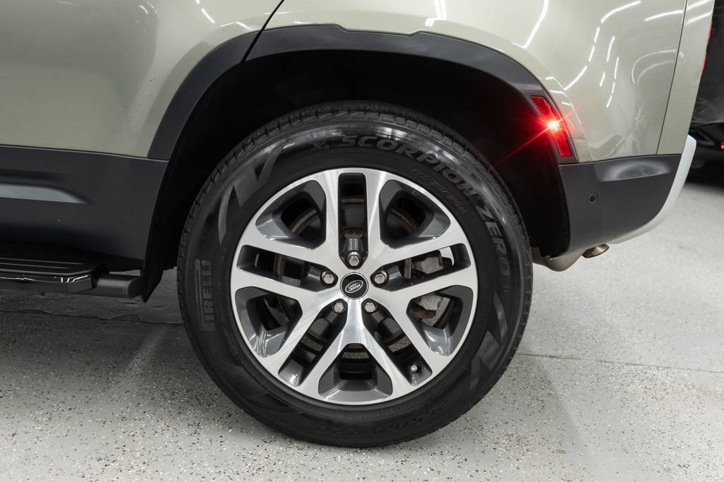 Used 2024 Land Rover Defender 110 S AWD/4WD image 40