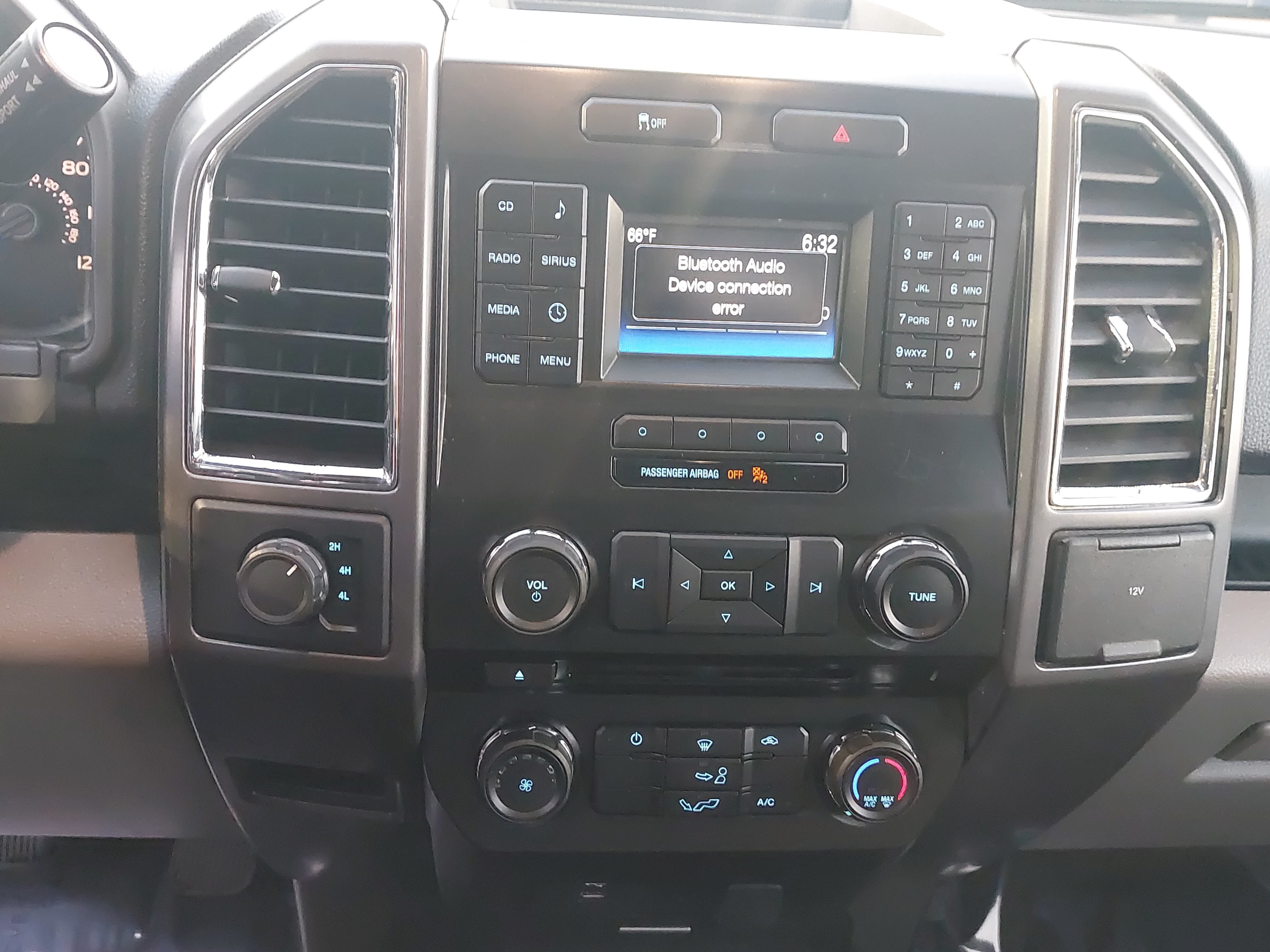 Used 2016 Ford F150 XLT AWD/4WD image 20