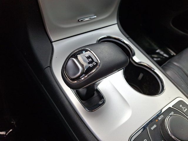 Used 2015 Jeep Grand Cherokee High Altitude AWD/4WD image 18