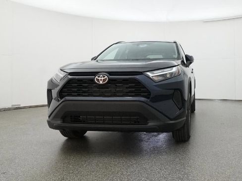 New 2025 Toyota RAV4 XLE image 31
