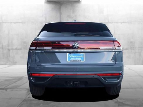New 2026 Volkswagen Atlas SE image 6