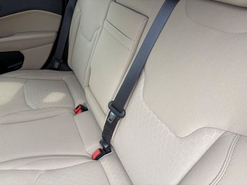 Used 2018 Jeep Compass Sport w/ Tech Group AWD/4WD image 37