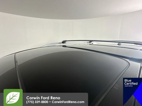 Used 2020 Nissan Pathfinder Platinum image 26