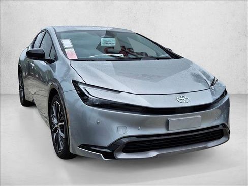 New 2026 Toyota Prius XLE FWD image 6