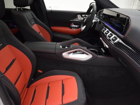 New 2026 Mercedes-Benz GLE 53 AMG 4MATIC Coupe image 16