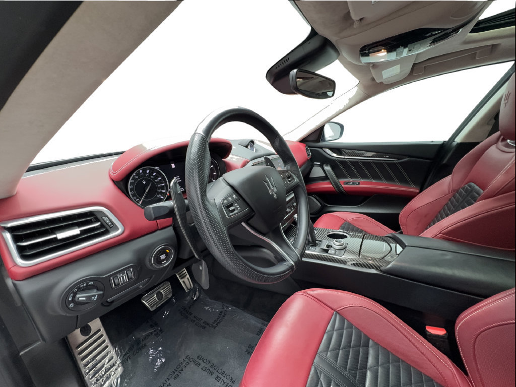 Used 2023 Maserati Ghibli Modena RWD image 25