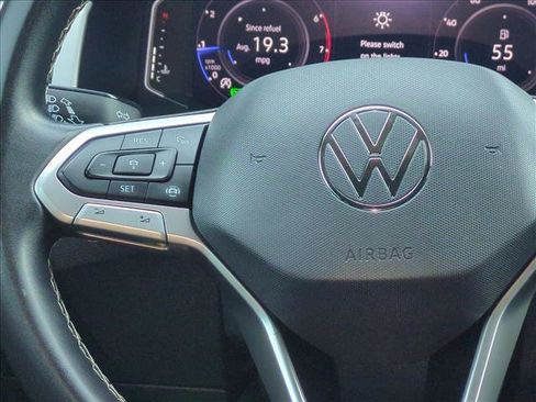 Used 2023 Volkswagen Atlas SE FWD image 29