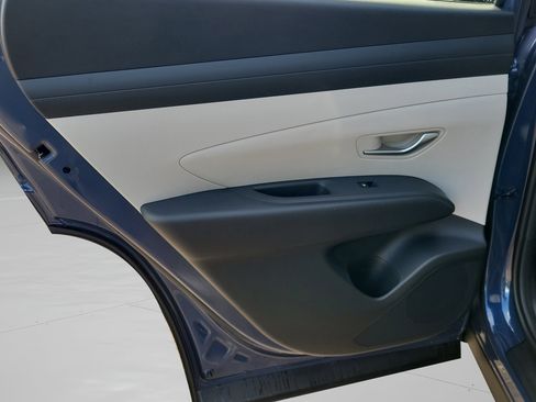New 2026 Hyundai Tucson SEL image 11