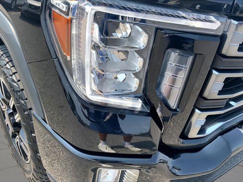 Used 2023 GMC Sierra 2500 AT4 w/ AT4 Premium Plus Package AWD/4WD image 28