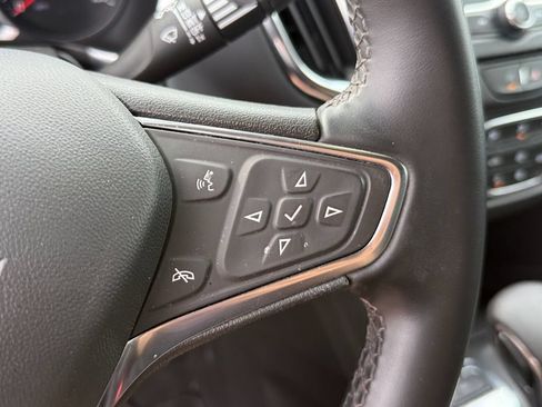Used 2024 Chevrolet Equinox LT AWD/4WD image 17