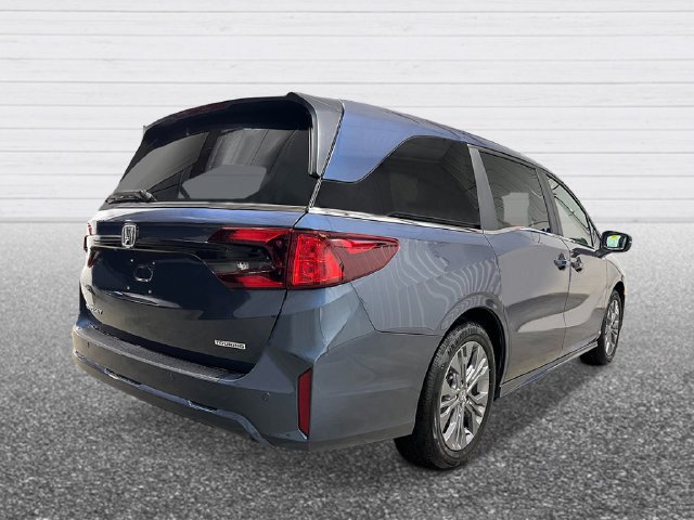 New 2027 Honda Odyssey Touring image 5