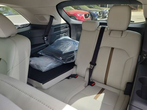 New 2026 MAZDA CX-90 Plug-In Hybrid w/ Premium Plus AWD/4WD image 16