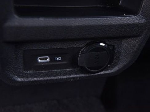 Certified 2024 Volkswagen Tiguan SEL R-Line image 26