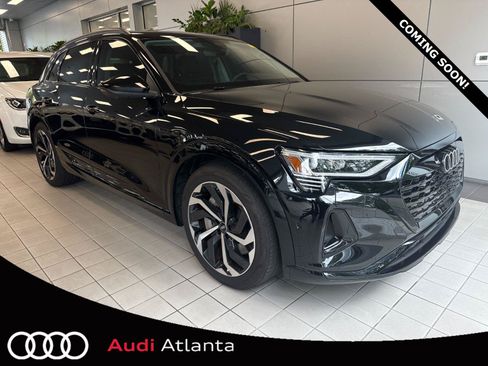 Used 2024 Audi Q8 e-tron Premium Plus w/ Premium Plus Package AWD/4WD image 1