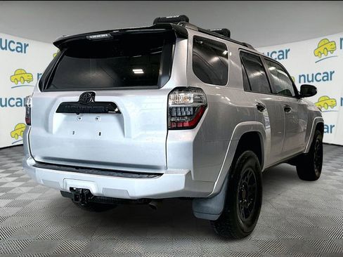 Used 2021 Toyota 4Runner Venture image 7