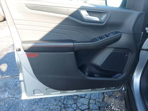 Used 2024 Ford Escape ST-Line w/ Tech Pack #1 image 12